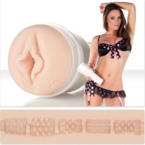 Fleshlight Girls Tori Black Vagina 810476014711